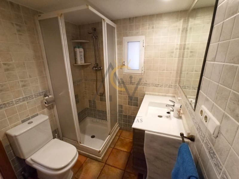 4 chambre Villa/Maison à vendre à La Romana avec piscine garage - 360 000 € (Ref: 7934084)