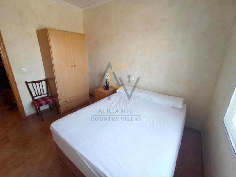 4 chambre Villa/Maison à vendre à La Romana avec piscine garage - 360 000 € (Ref: 7934084)