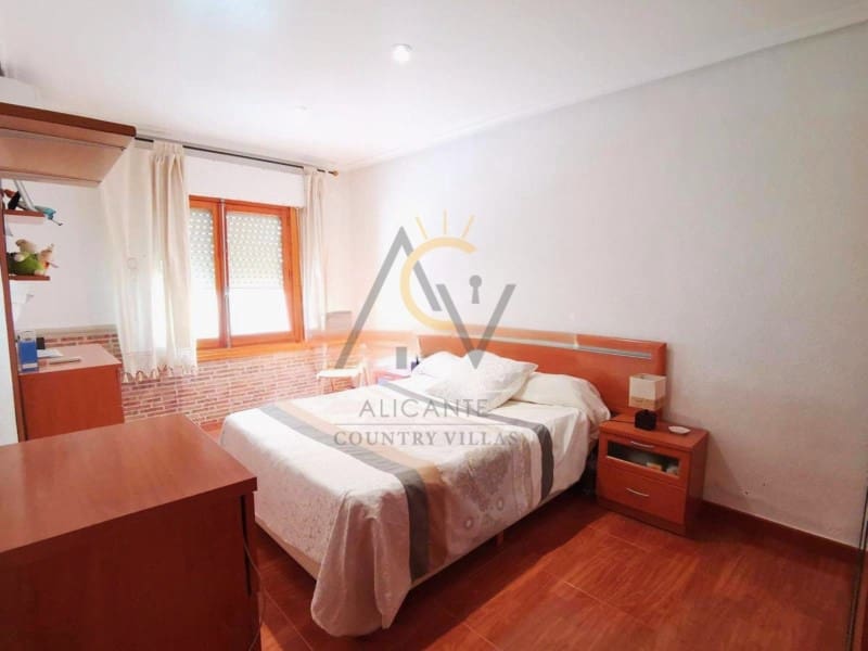 3 sypialnia Willa na sprzedaż w Novelda z basenem - 309 000 € (Ref: 8000734)