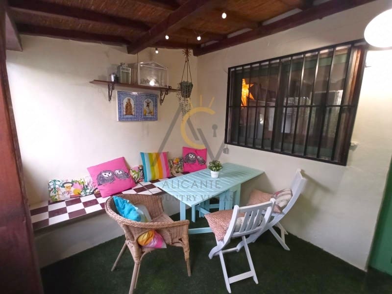 3 bedroom Finca/Country House for sale in Pinoso - € 149,900 (Ref: 8045556)