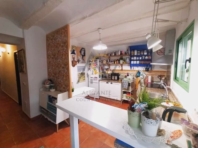 3 bedroom Finca/Country House for sale in Pinoso - € 149,900 (Ref: 8045556)