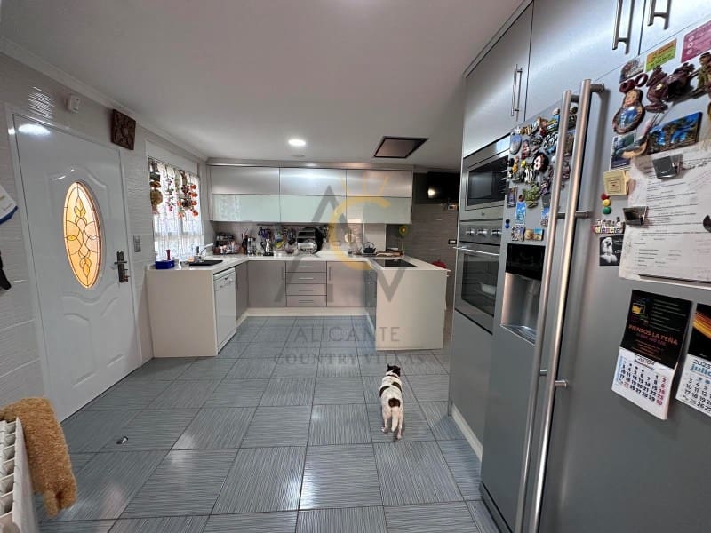 5 chambre Villa/Maison à vendre à Elche / Elx avec piscine - 619 500 € (Ref: 8045557)