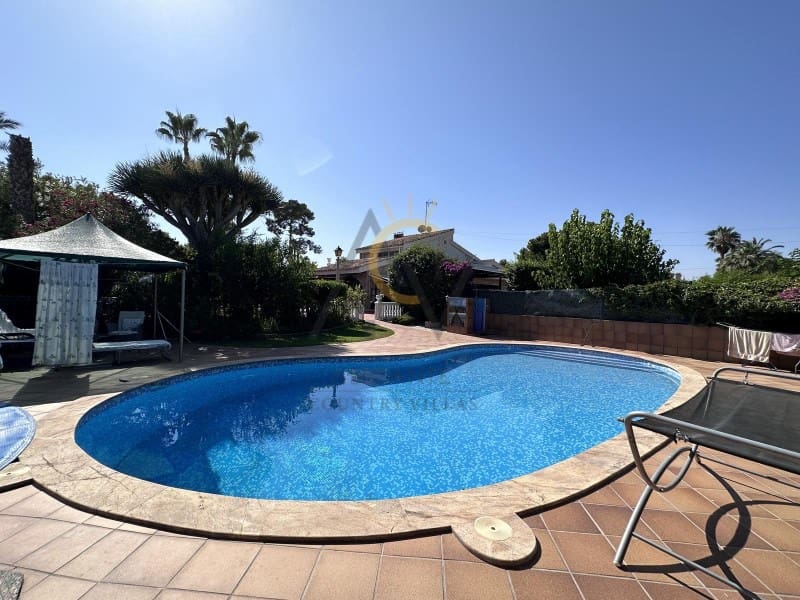 5 chambre Villa/Maison à vendre à Elche / Elx avec piscine - 619 500 € (Ref: 8045557)