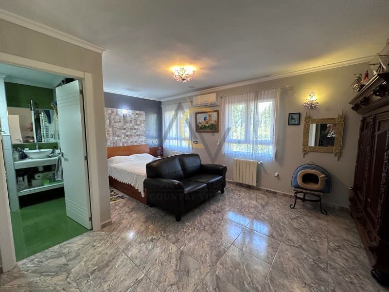 5 chambre Villa/Maison à vendre à Elche / Elx avec piscine - 619 500 € (Ref: 8045557)