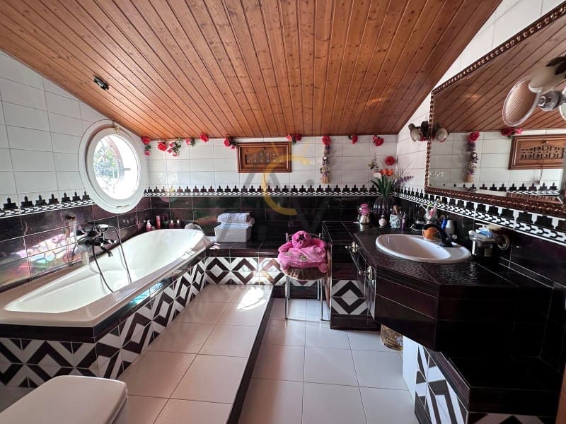 5 chambre Villa/Maison à vendre à Elche / Elx avec piscine - 619 500 € (Ref: 8045557)