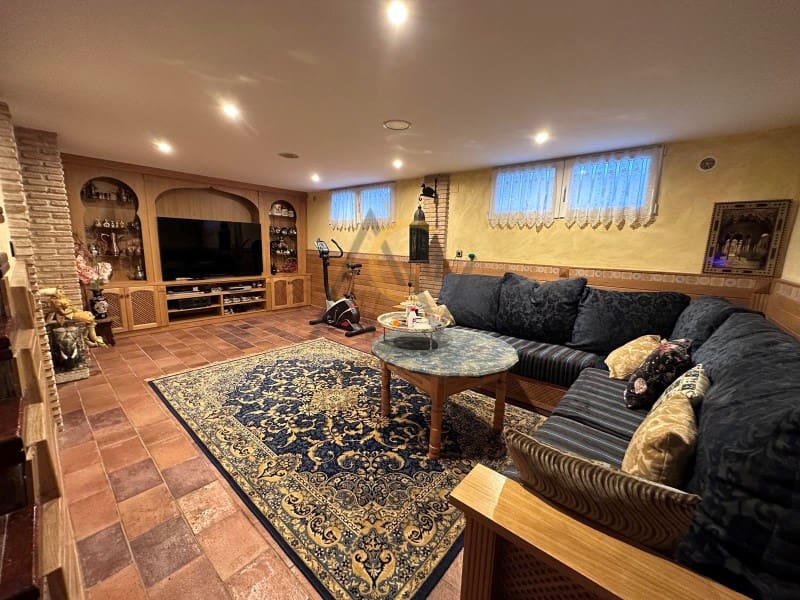 5 chambre Villa/Maison à vendre à Elche / Elx avec piscine - 619 500 € (Ref: 8045557)