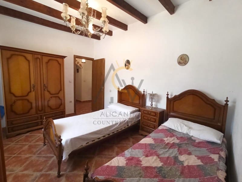 4 chambre Villa/Maison à vendre à Aspe avec piscine - 399 000 € (Ref: 8066327)