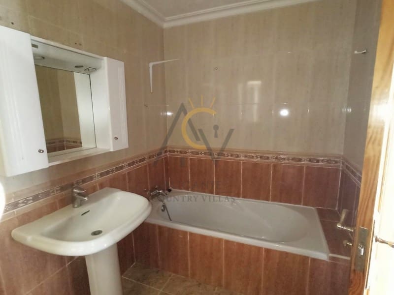 3 quarto Apartamento para venda em La Romana com garagem - 220 000 € (Ref: 8113367)