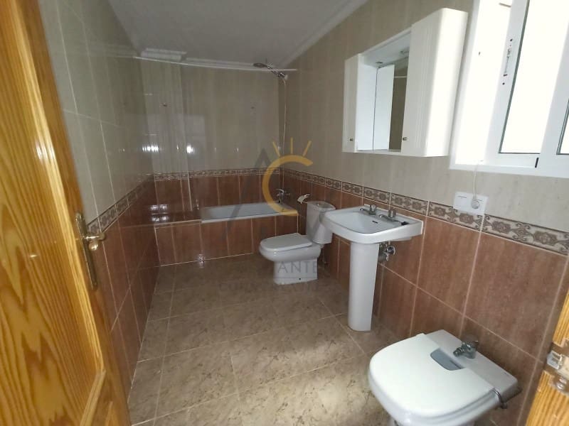 3 quarto Apartamento para venda em La Romana com garagem - 220 000 € (Ref: 8113367)