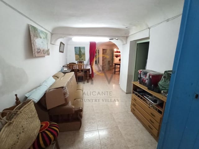 2 bedroom Cave House for sale in La Romana - € 56,900 (Ref: 8122678)
