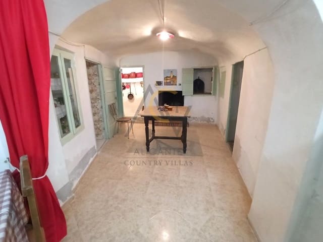 2 bedroom Cave House for sale in La Romana - € 56,900 (Ref: 8122678)