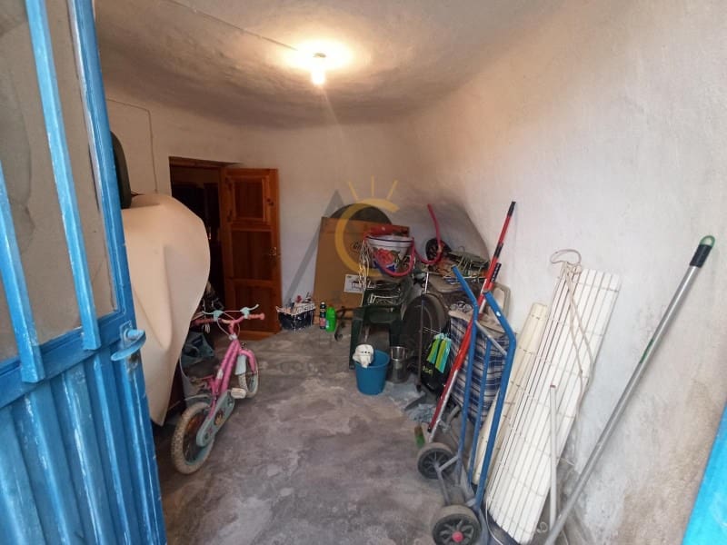 2 soveværelse Hulehus til salg i La Romana - € 56.900 (Ref: 8122678)