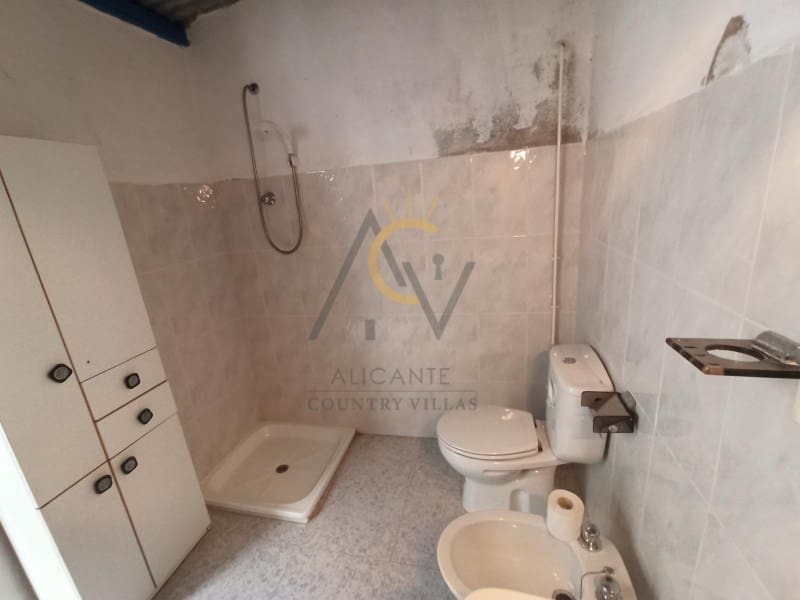 2 soveværelse Hulehus til salg i La Romana - € 56.900 (Ref: 8122678)