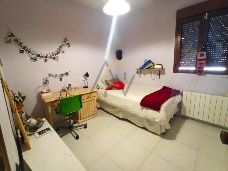 3 quarto Moradia para venda em Monovar / Monover - 229 950 € (Ref: 8130127)