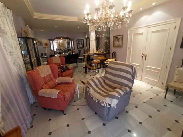 5 bedroom Villa for sale in Monóvar / Monóver with pool garage - € 950,000 (Ref: 8155236)