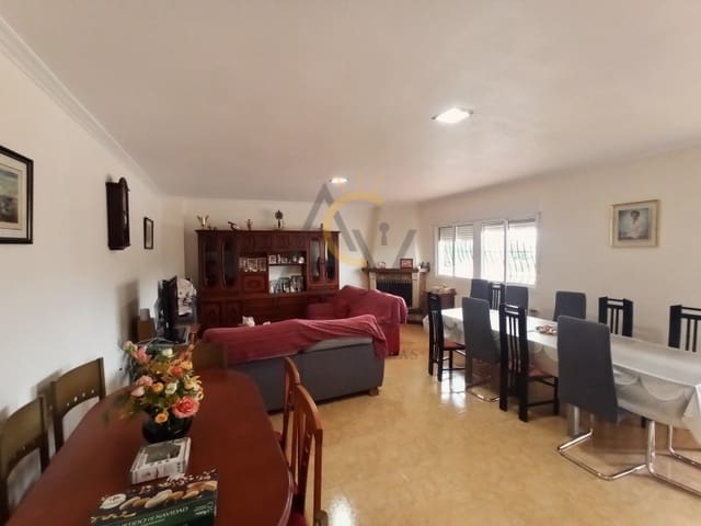 5 bedroom Villa for sale in Aspe with pool - € 417,500 (Ref: 8268094)