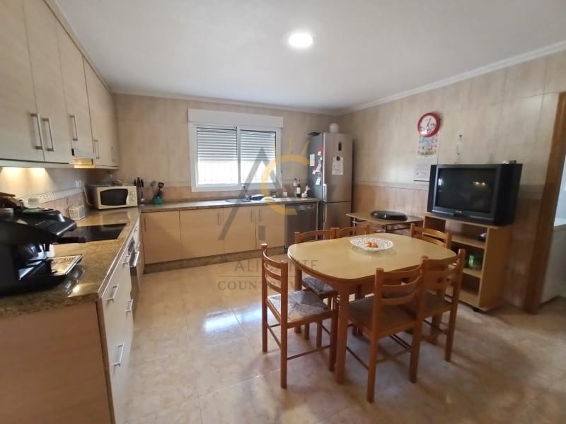 5 chambre Villa/Maison à vendre à Aspe avec piscine - 417 500 € (Ref: 8268094)