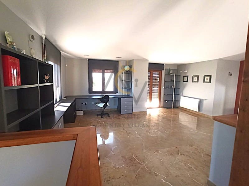 4 chambre Villa/Maison à vendre à Novelda avec piscine garage - 549 900 € (Ref: 8285026)