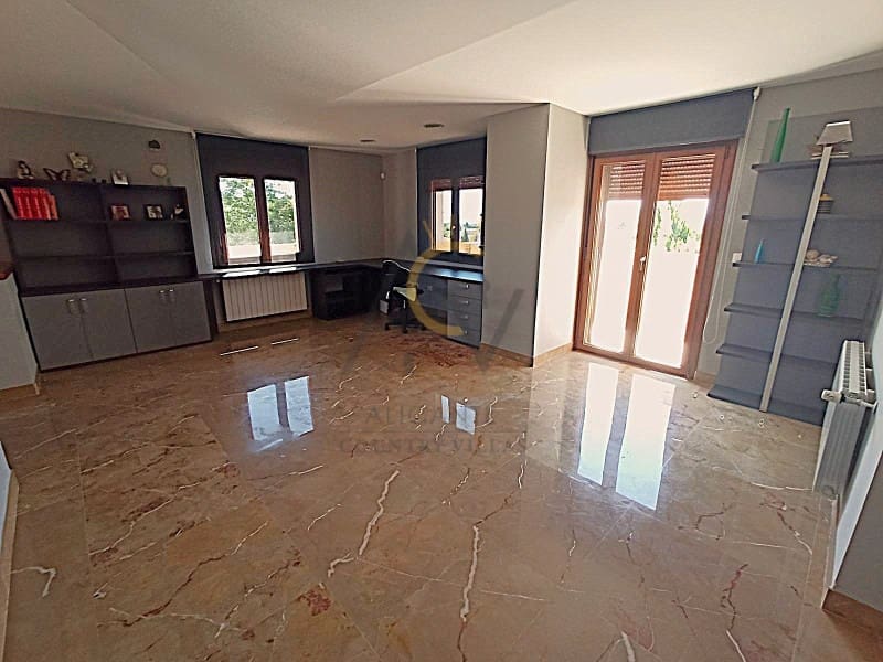 4 chambre Villa/Maison à vendre à Novelda avec piscine garage - 549 900 € (Ref: 8285026)