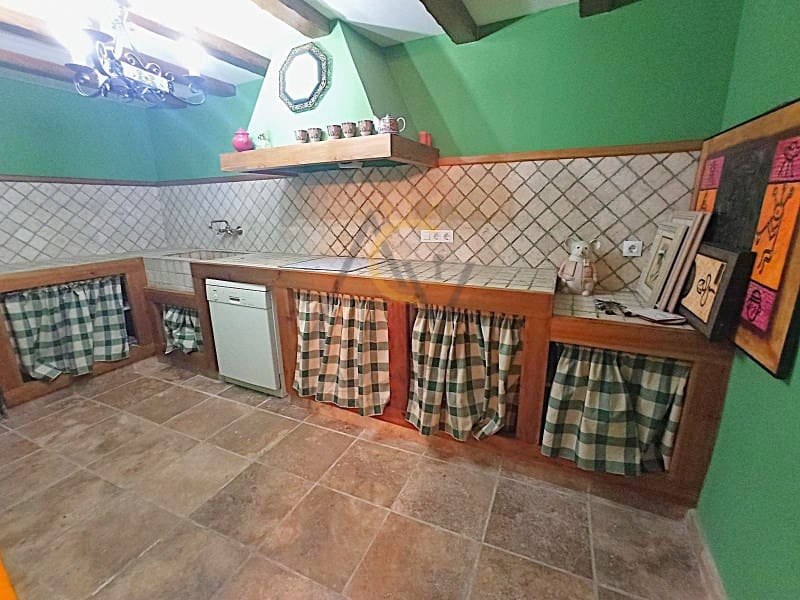 4 chambre Villa/Maison à vendre à Novelda avec piscine garage - 549 900 € (Ref: 8285026)