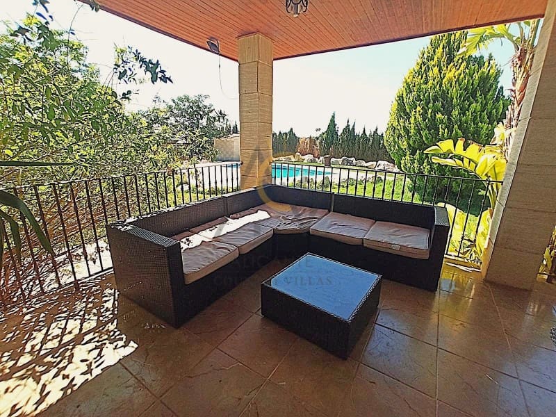 4 chambre Villa/Maison à vendre à Novelda avec piscine garage - 549 900 € (Ref: 8285026)