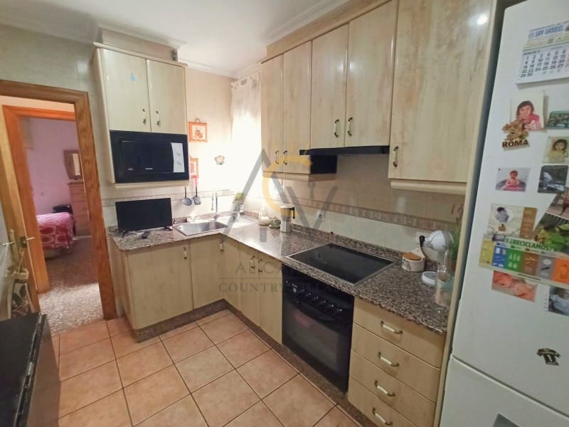 3 sypialnia Finka/Dom wiejski na sprzedaż w Elda z basenem - 199 500 € (Ref: 8300776)