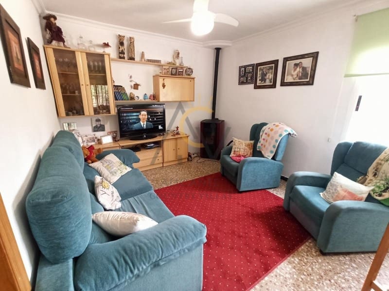 3 sypialnia Finka/Dom wiejski na sprzedaż w Elda z basenem - 199 500 € (Ref: 8300776)