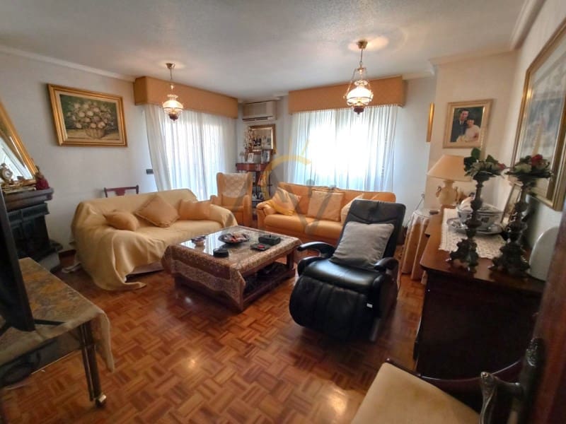 4 soverom Penthouse til salgs i Monovar / Monover - € 275 000 (Ref: 8359680)