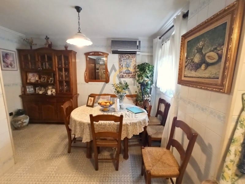 4 soverom Penthouse til salgs i Monovar / Monover - € 275 000 (Ref: 8359680)