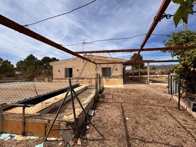 2 chambre Finca/Maison de Campagne à vendre à La Romana avec piscine - 103 000 € (Ref: 8377854)