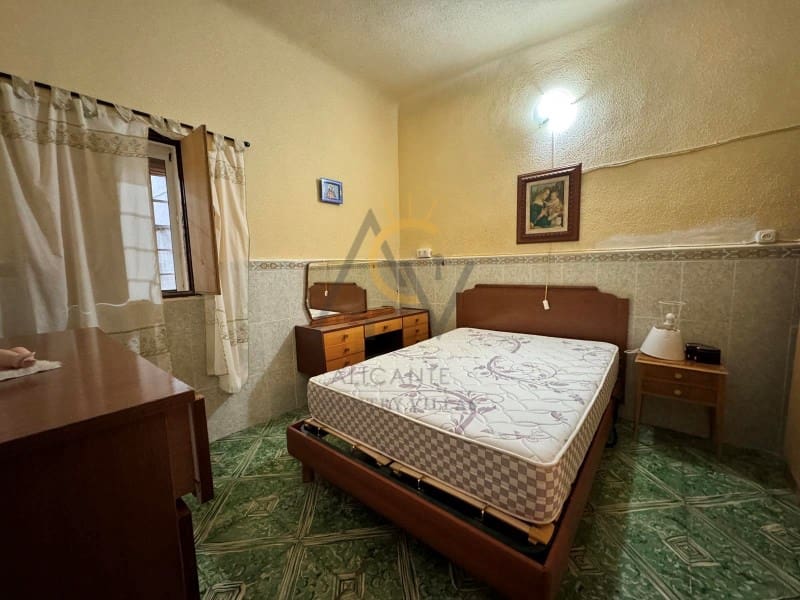 3 sovrum Hus till salu i La Romana - 89 995 € (Ref: 8645960)