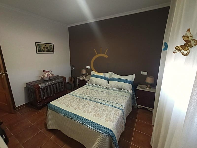 4 sypialnia Willa na sprzedaż w Hondon de los Frailes z basenem - 319 950 € (Ref: 8664095)