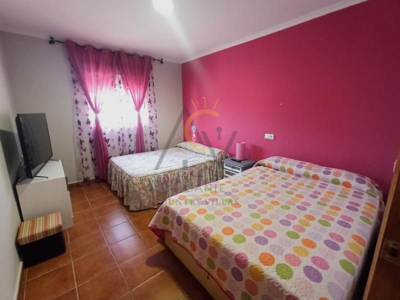 4 sypialnia Willa na sprzedaż w Hondon de los Frailes z basenem - 319 950 € (Ref: 8664095)