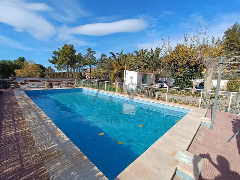 5 soveværelse Villa til salg i Novelda med swimmingpool - € 319.950 (Ref: 8741816)