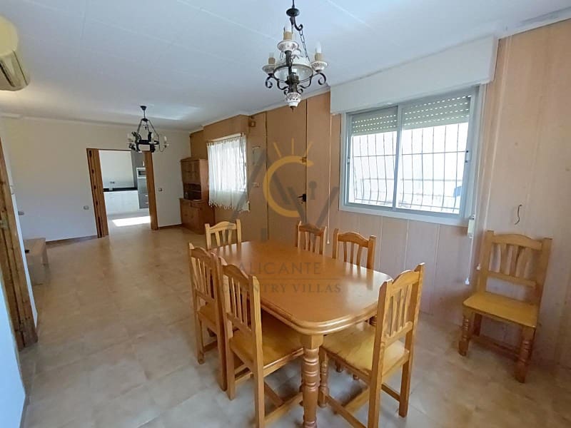 5 soveværelse Villa til salg i Novelda med swimmingpool - € 319.950 (Ref: 8741816)