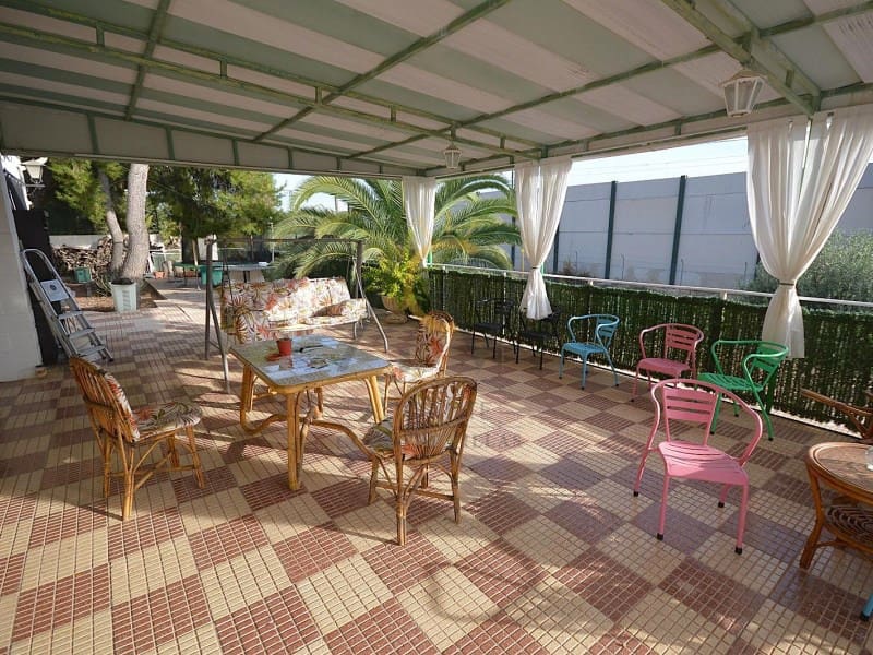 5 soveværelse Villa til salg i Novelda med swimmingpool - € 319.950 (Ref: 8741816)