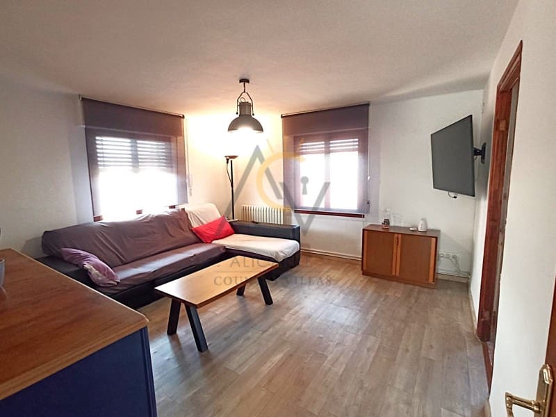 7 bedroom Villa for sale in Monovar / Monover with garage - € 260,000 (Ref: 8770865)