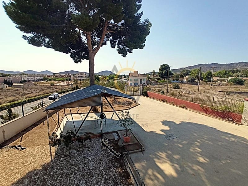 7 bedroom Villa for sale in Monovar / Monover with garage - € 260,000 (Ref: 8770865)