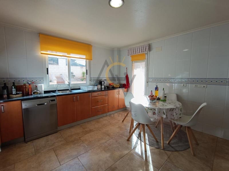 3 chambre Villa/Maison à vendre à Petrel / Petrer - 330 000 € (Ref: 8799153)