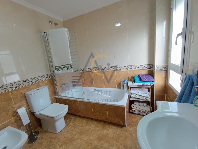 3 chambre Villa/Maison à vendre à Petrel / Petrer - 330 000 € (Ref: 8799153)