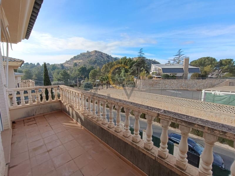 3 chambre Villa/Maison à vendre à Petrel / Petrer - 330 000 € (Ref: 8799153)