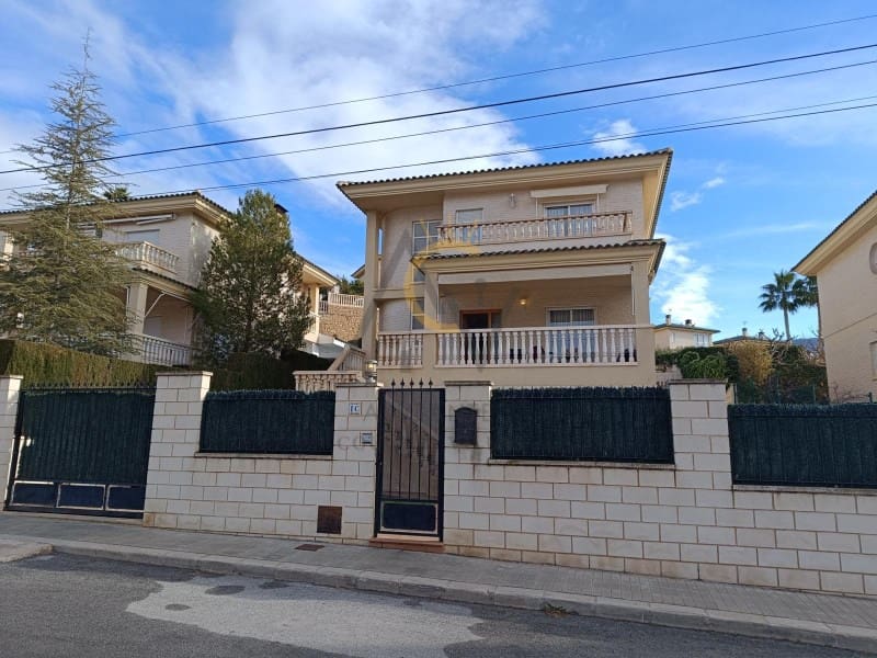 3 chambre Villa/Maison à vendre à Petrel / Petrer - 330 000 € (Ref: 8799153)