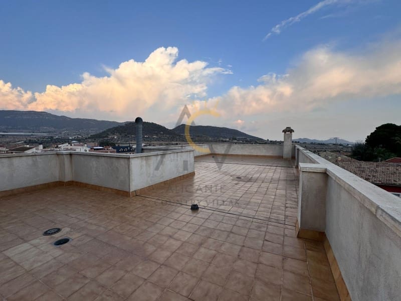 3 soveværelse Penthouse til salg i La Romana med garage - € 139.995 (Ref: 8818126)