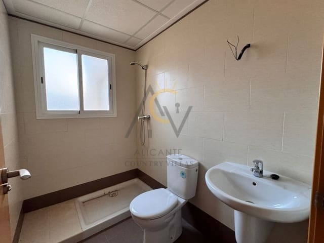 3 soveværelse Penthouse til salg i La Romana med garage - € 139.995 (Ref: 8818126)