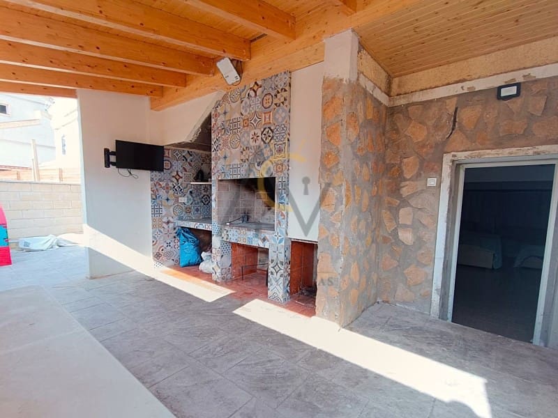 3 soverom Villa til salgs i Monforte del Cid med svømmebasseng - € 339 990 (Ref: 8834620)