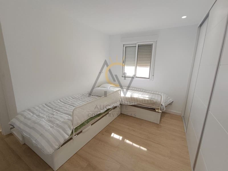 3 soverom Villa til salgs i Monforte del Cid med svømmebasseng - € 339 990 (Ref: 8834620)