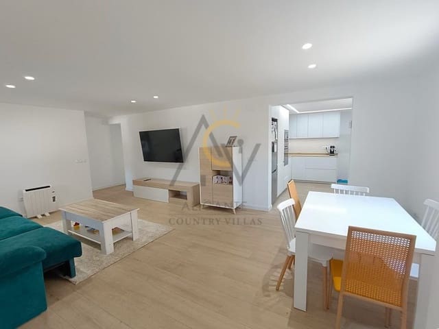 3 slaapkamer Villa te koop in Monforte del Cid met zwembad - € 339.990 (Ref: 8834620)