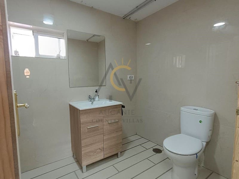 3 soverom Villa til salgs i Monforte del Cid med svømmebasseng - € 339 990 (Ref: 8834620)