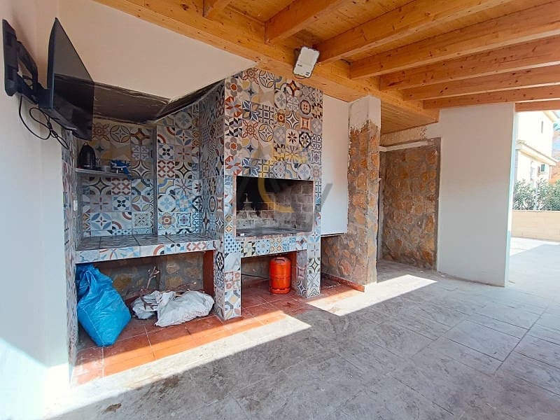 3 soverom Villa til salgs i Monforte del Cid med svømmebasseng - € 339 990 (Ref: 8834620)