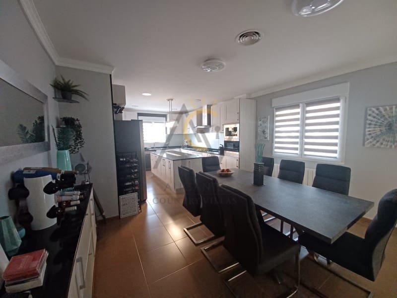 5 chambre Villa/Maison à vendre à Monovar / Monover avec piscine garage - 799 000 € (Ref: 8896965)